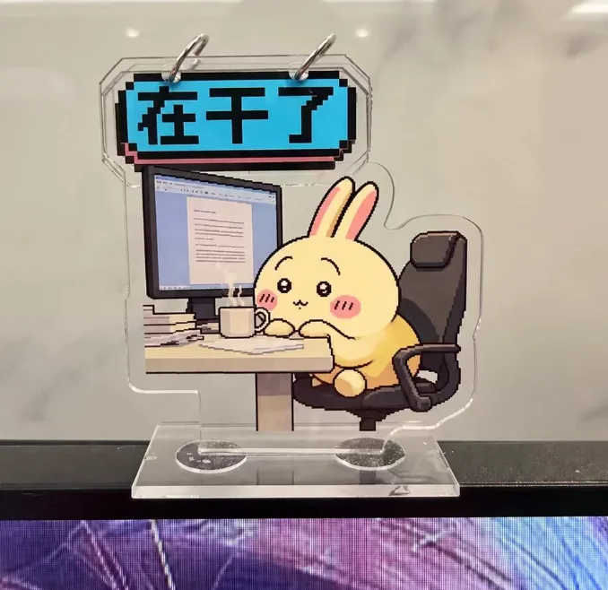 Acrylic standee case sample 1