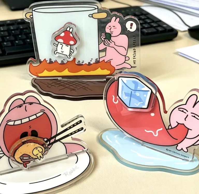 Acrylic standee case sample 9